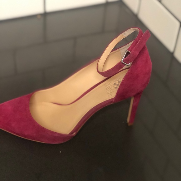 Vince Camuto Marbella Suede Pump - Picture 4 of 5